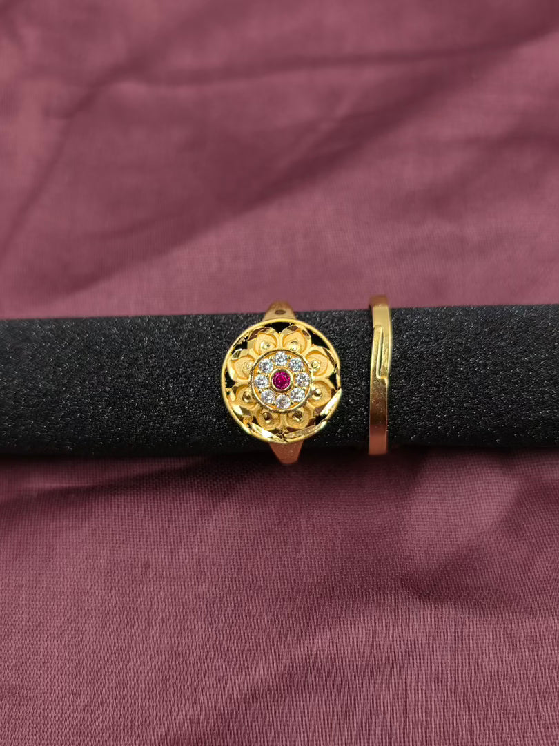 Floral Grace Signature Ring