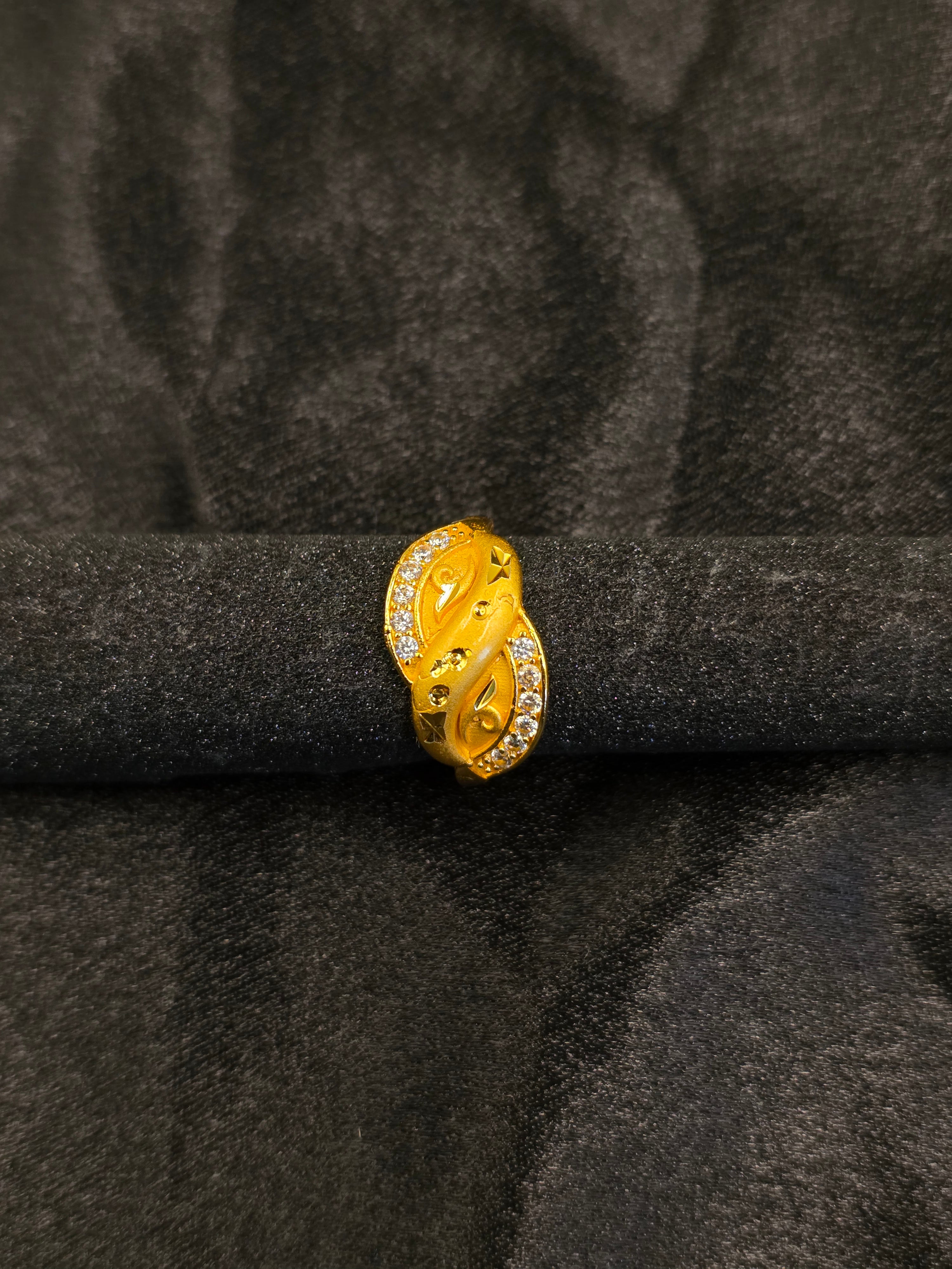 Infinity Glow Zircon Ring