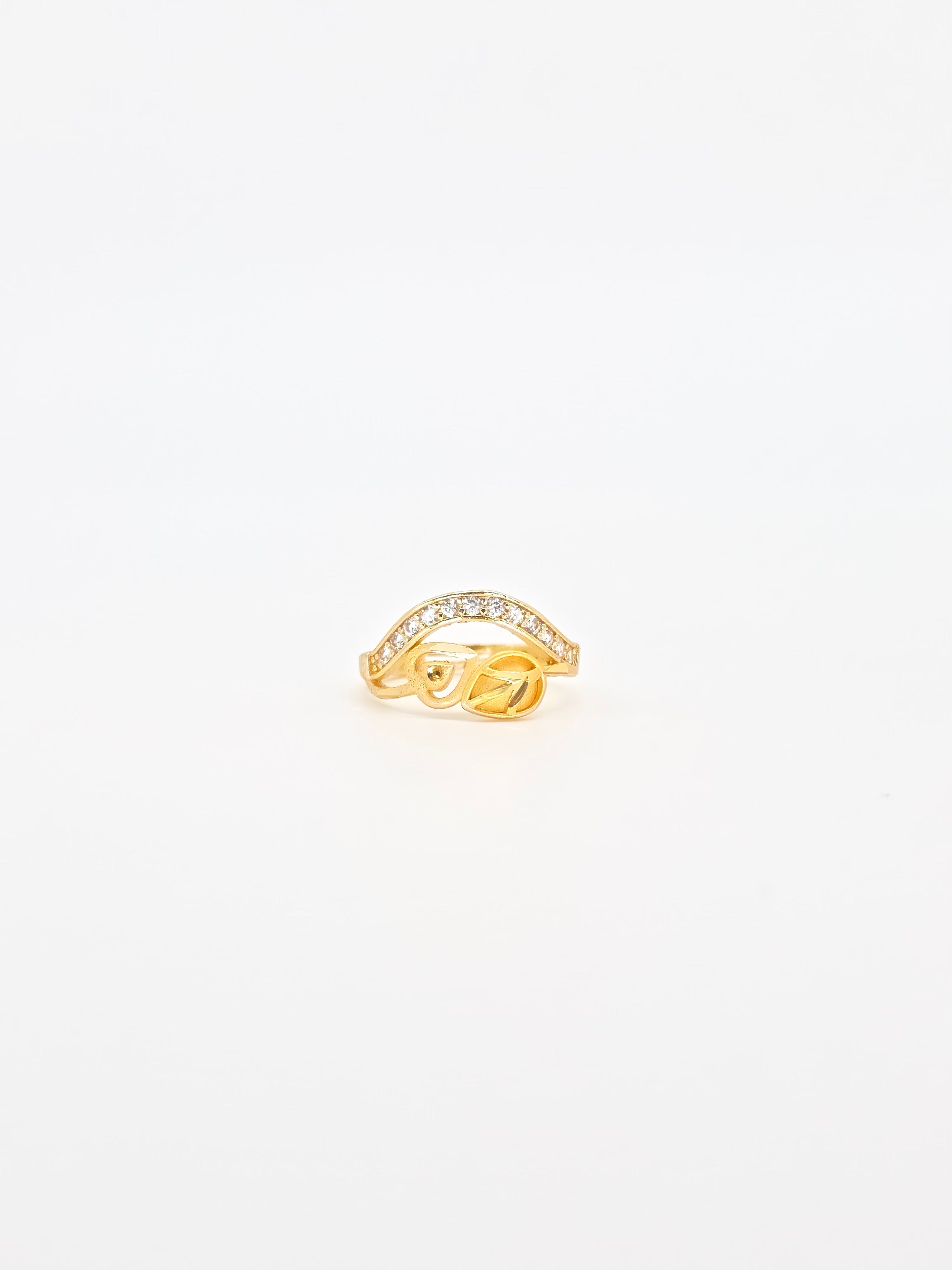 Leaf Harmony Zircon Ring