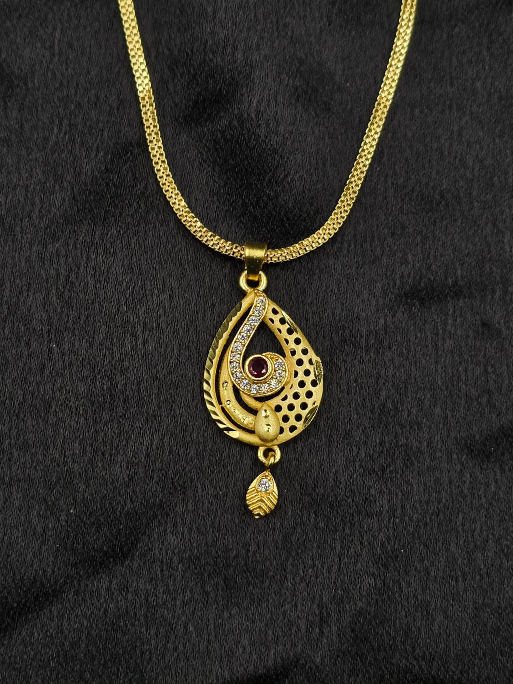 Vintage 1 Gram Gold Plated Pendant Set | Visto Jewellery