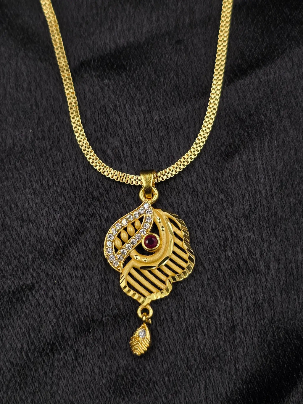 Crystal Wave 1 Gram Gold Plated Pendant Set | Visto Jewellery