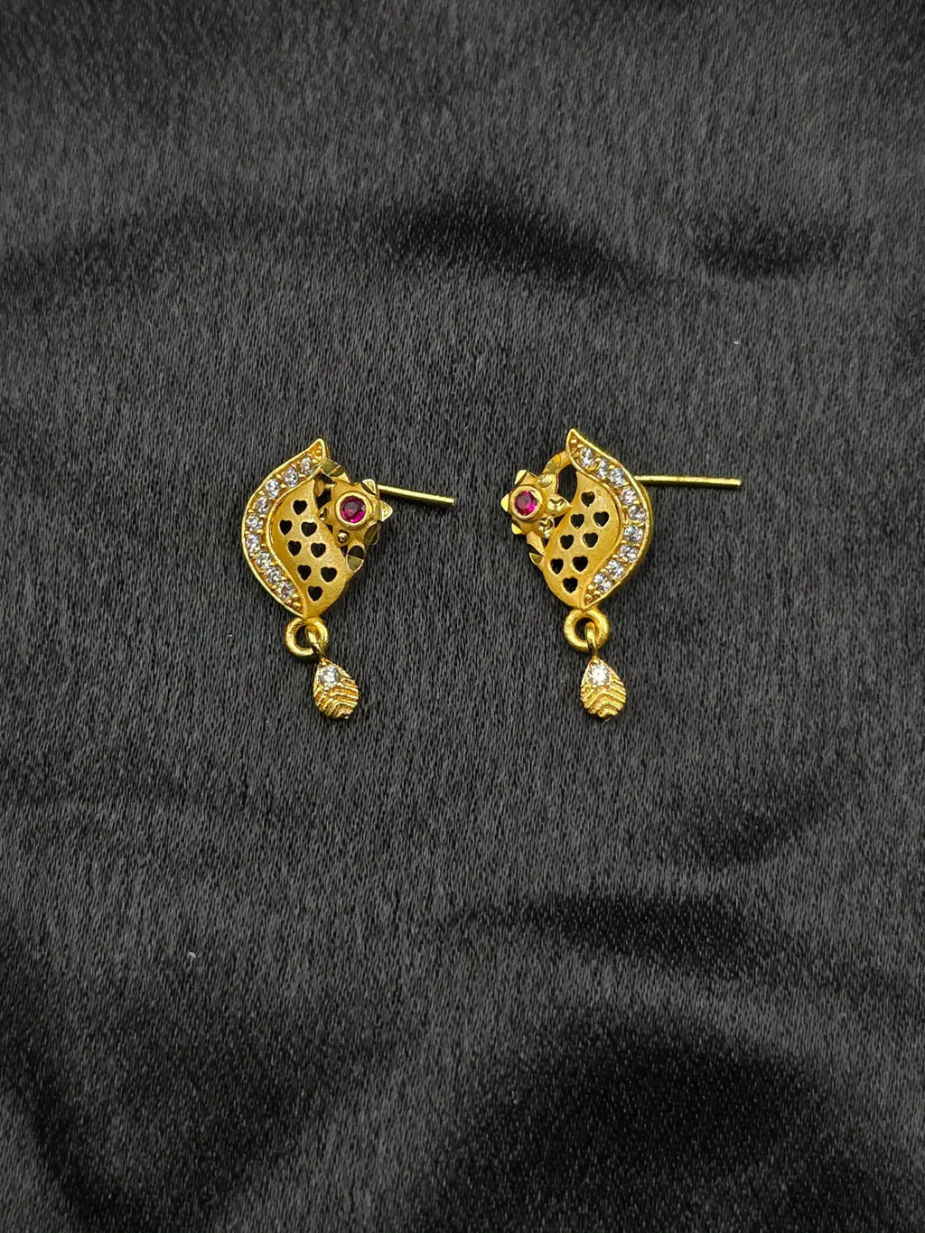 Lotus Design 1 Gram Gold Plated Pendant Set | Visto Jewellery