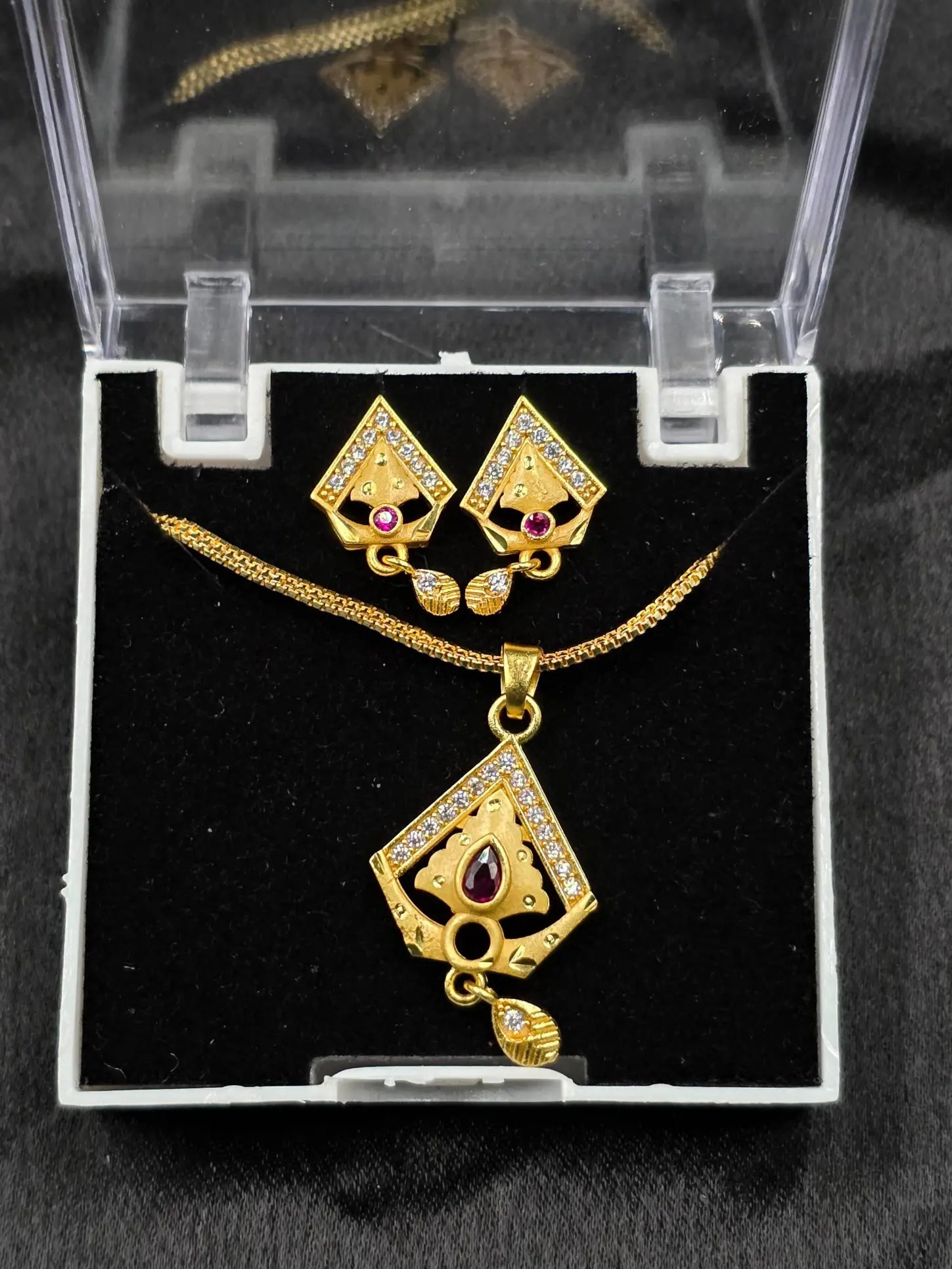 Geometric 1 Gram Gold Plated Pendant Set | Visto Jewellery