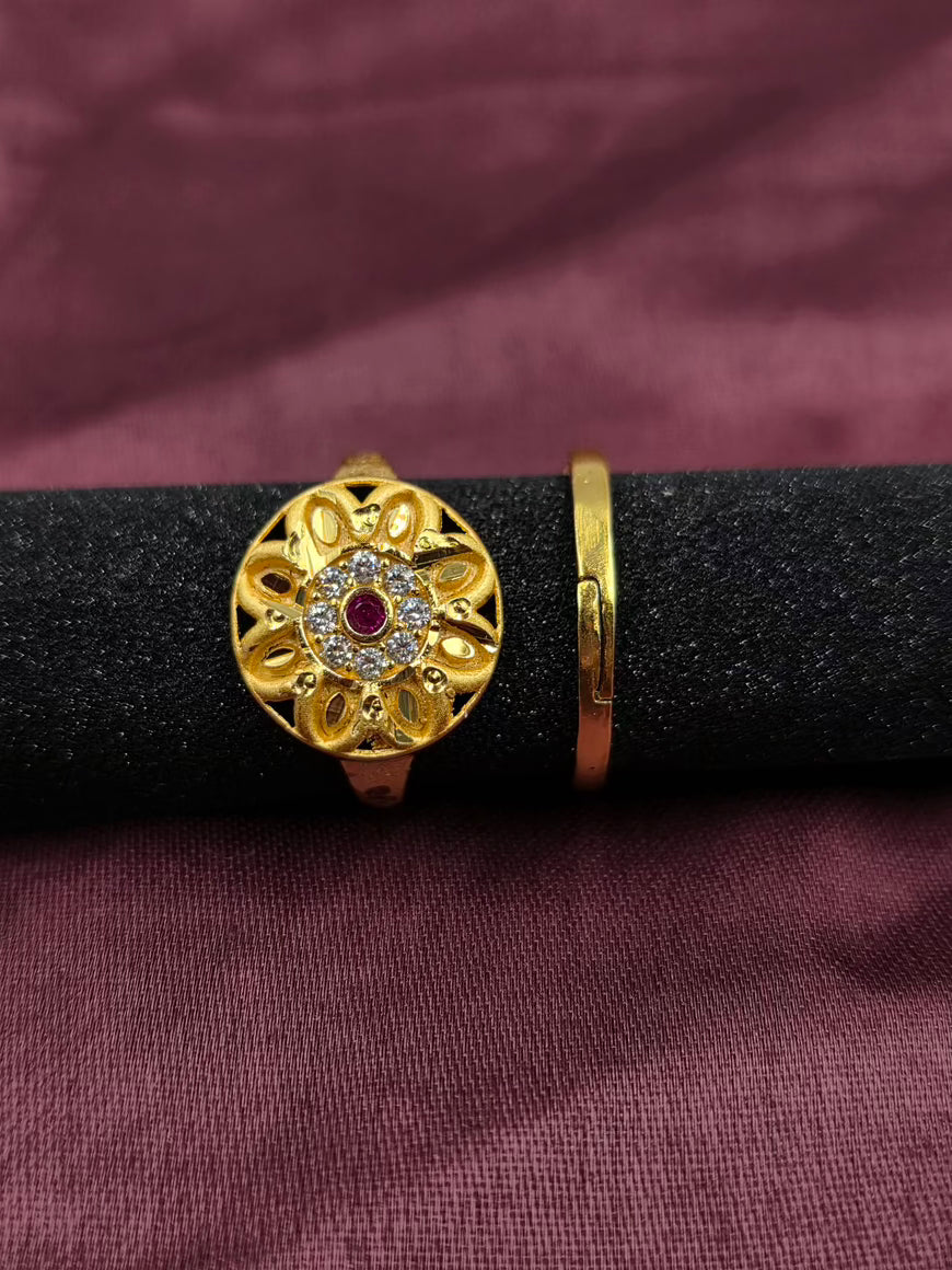 Petal Elegance Heritage Ring