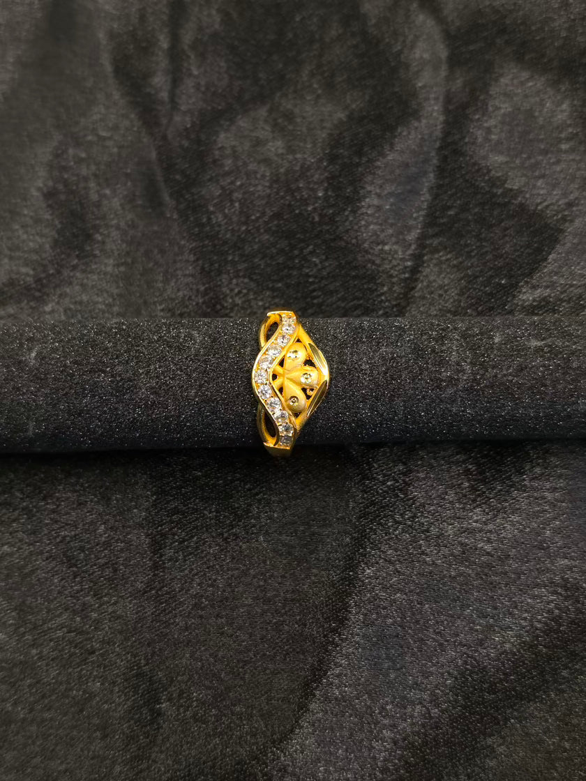 Royal Wave Blossom Ring