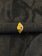 Wave Petal Sparkle Ring