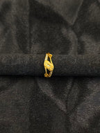 Elegant Leaf Band Ring