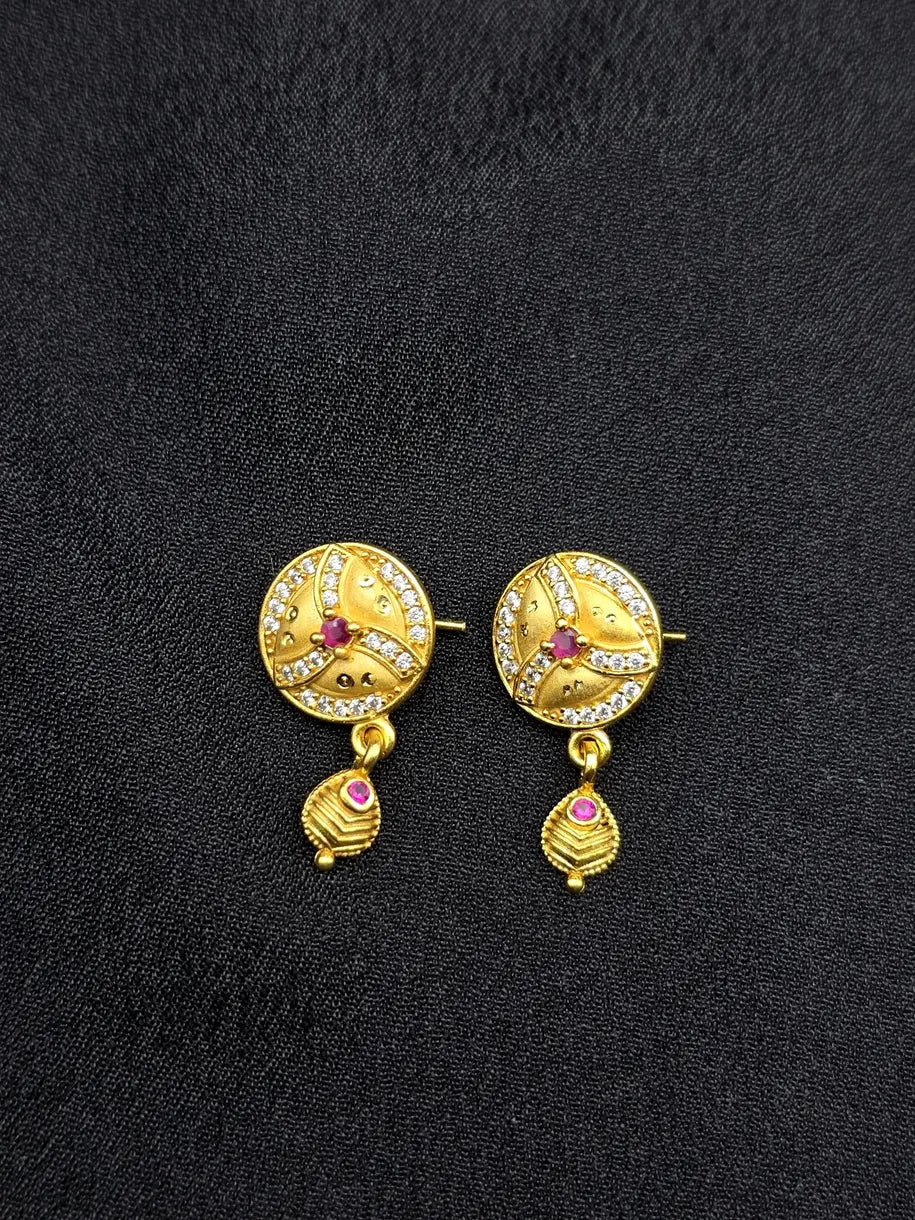 Classic Ruby Circle 1 Gram Gold Plated Pendant Set | Visto Jewellery