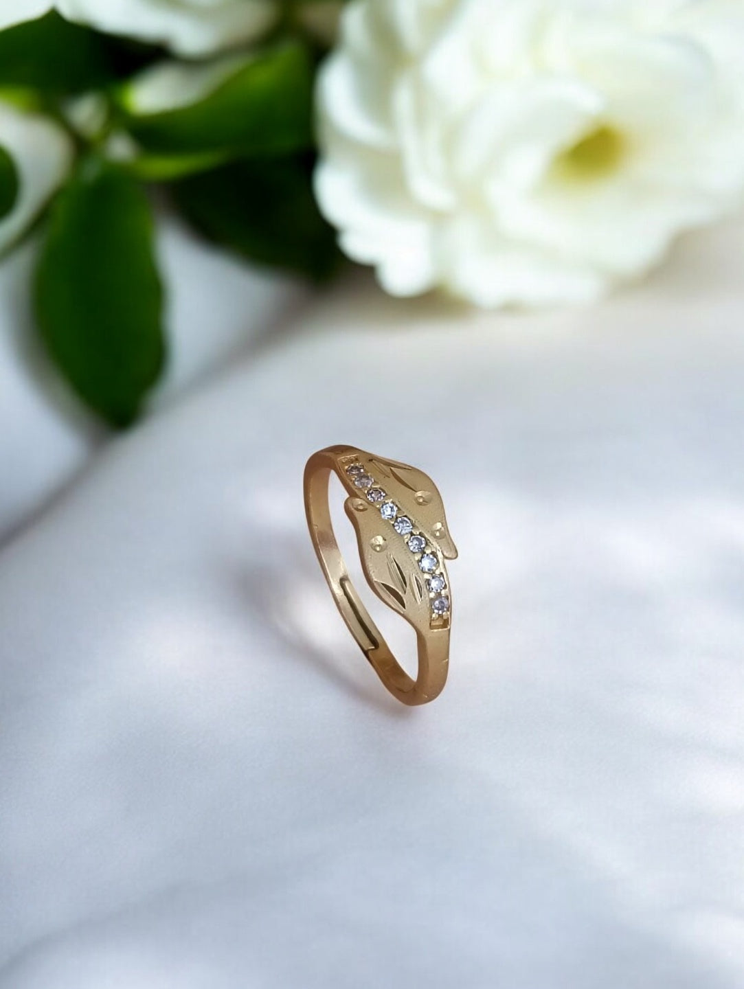 Leaf Glow Ring