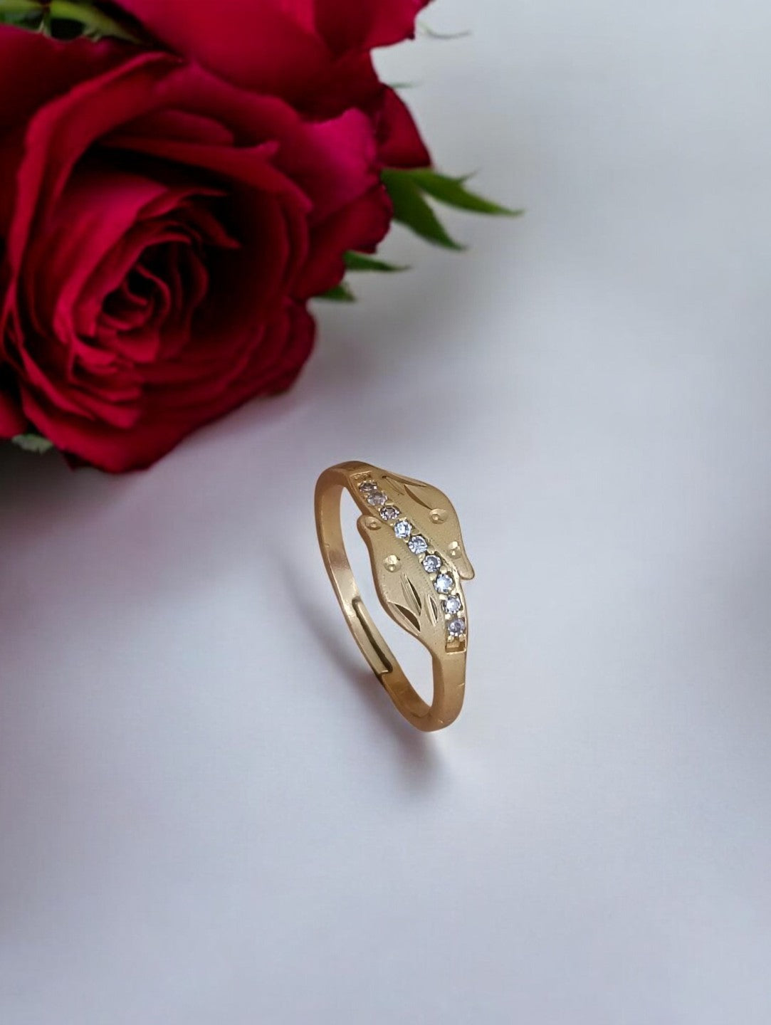 Leaf Glow Ring