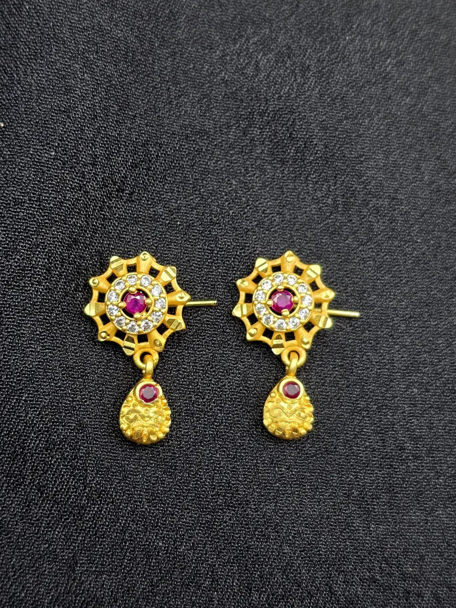 Circle Stone Elegant 1 Gram Gold Plated Pendant Set | Visto Jewellery