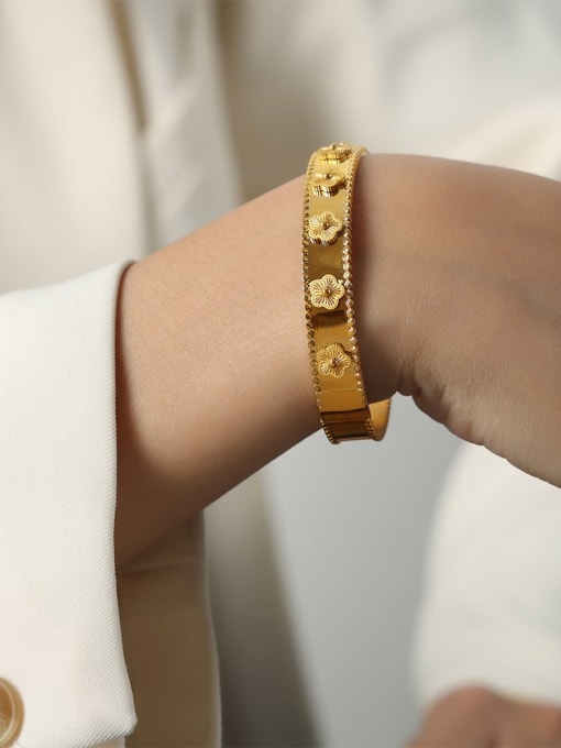 Floral Bracelet
